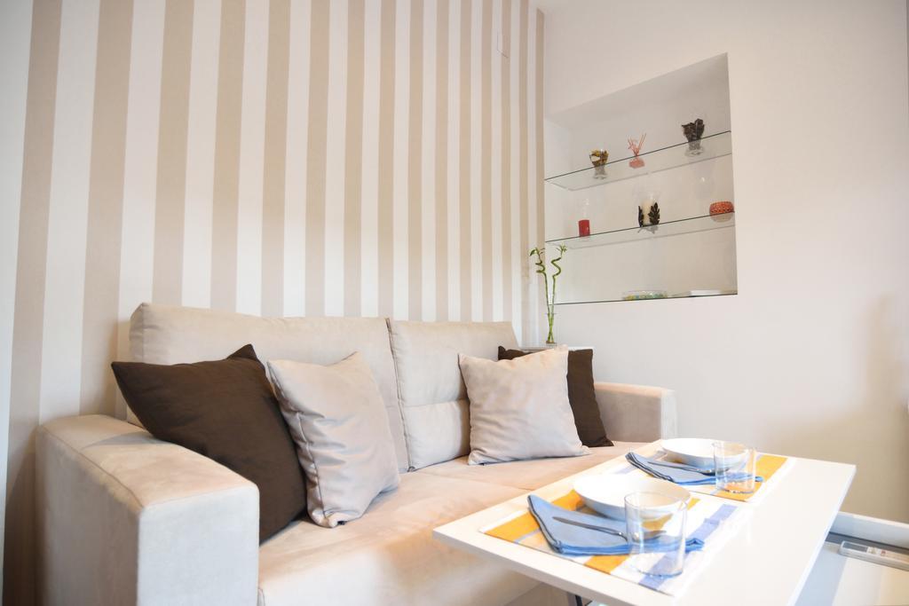 Macarena Apartment *